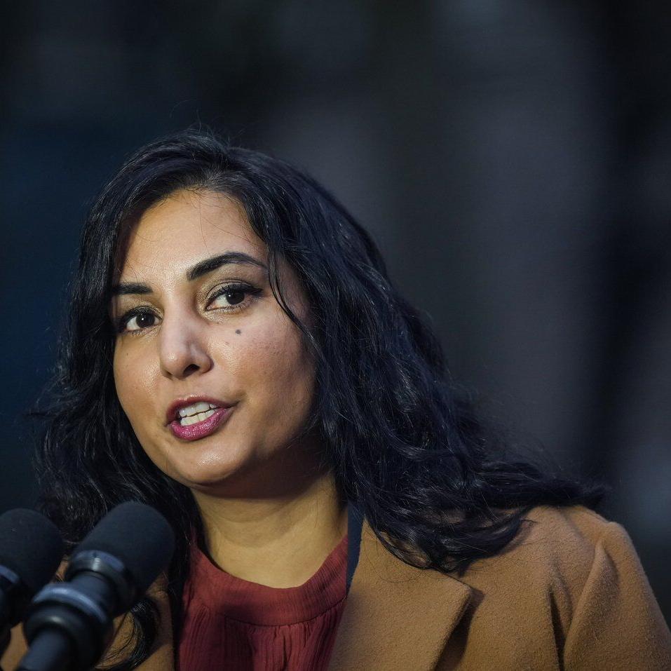 B.C.'s attorney general introduces changes for credit fraud protection bill